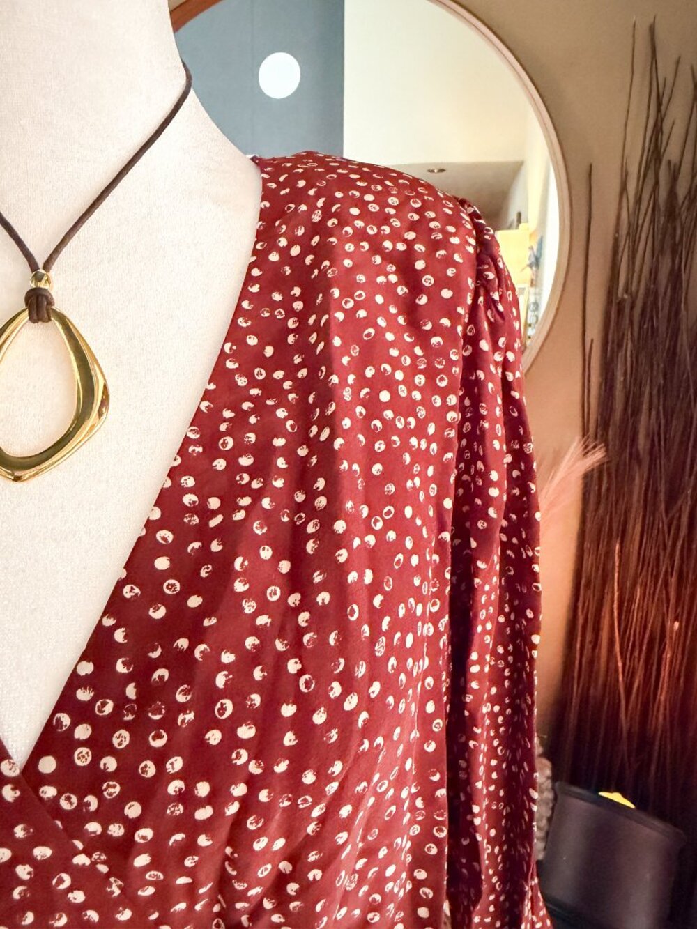 Gorgeous NWT The Kooples Size 0 Burgundy Short Dress with Shoulder Pads
